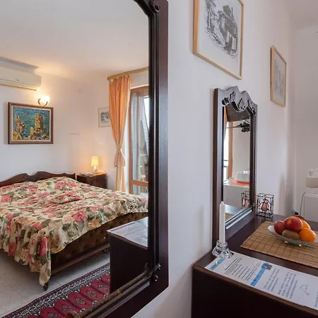 Doctor's House Гостевой дом