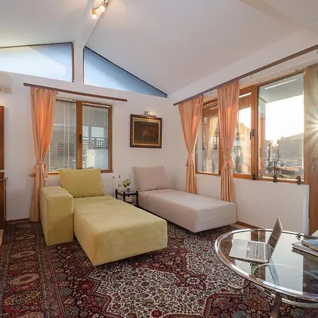 Doctor's House Гостевой дом