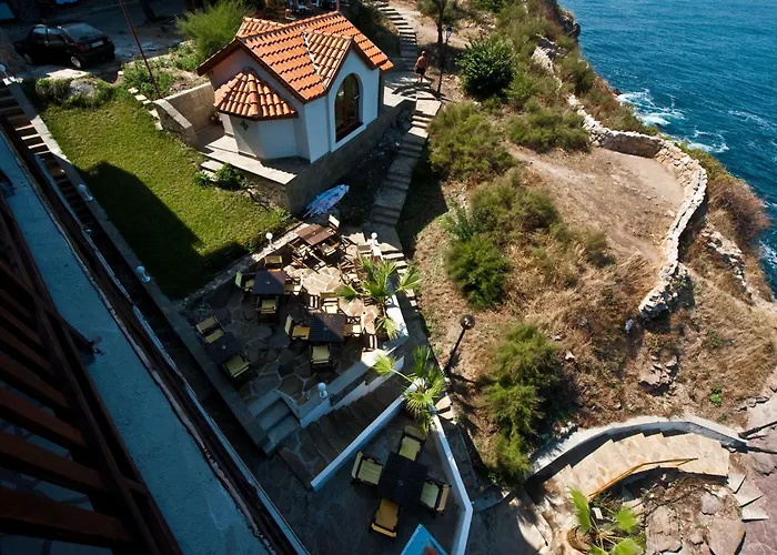 Doctor's House 3*