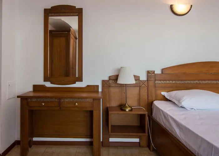 Doctor's House 3*
